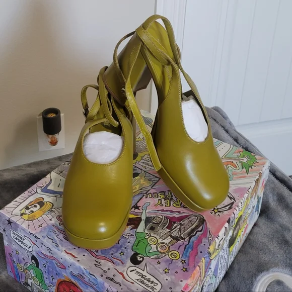 Jeffrey Campbell Olive Green Platform Ankle-Strap Heels - Picture 4 of 8
